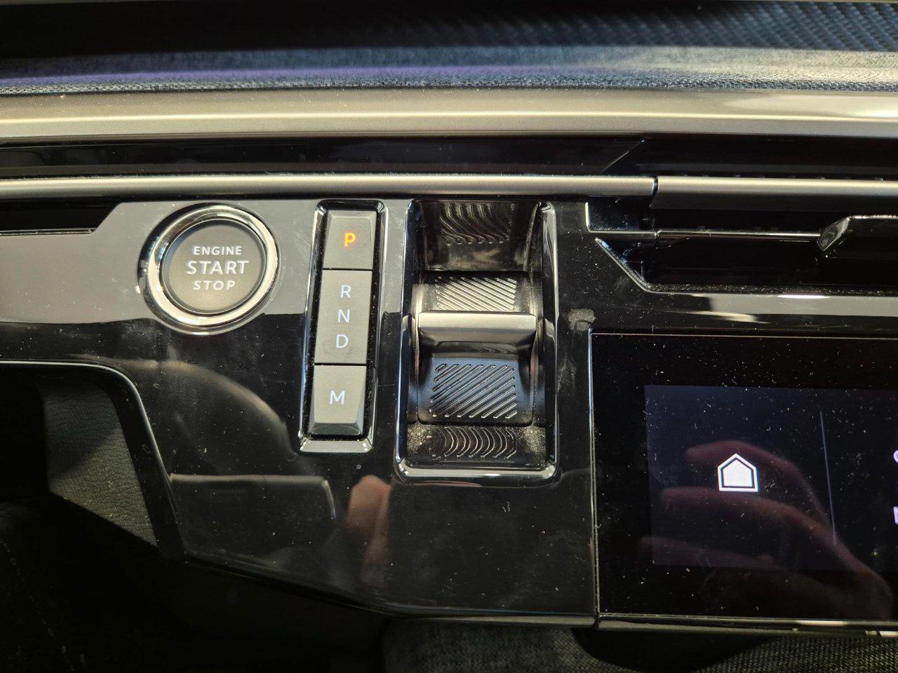 Peugeot 3008 1.2 hybrid Allure 145cv e-dcs6 IN PROMO