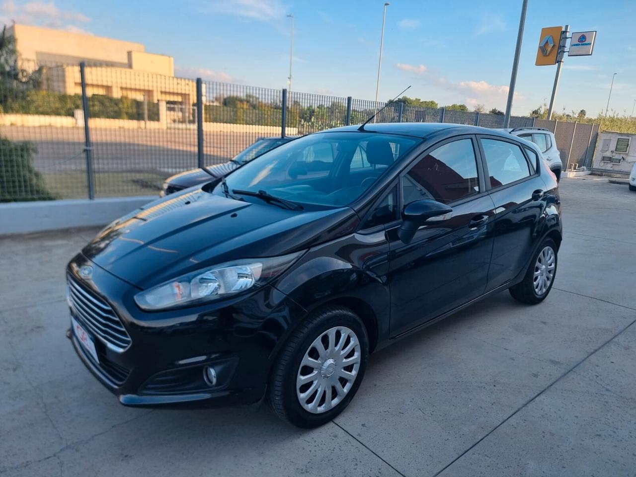 Ford Fiesta 1.4 5 porte Bz.- GPL Business