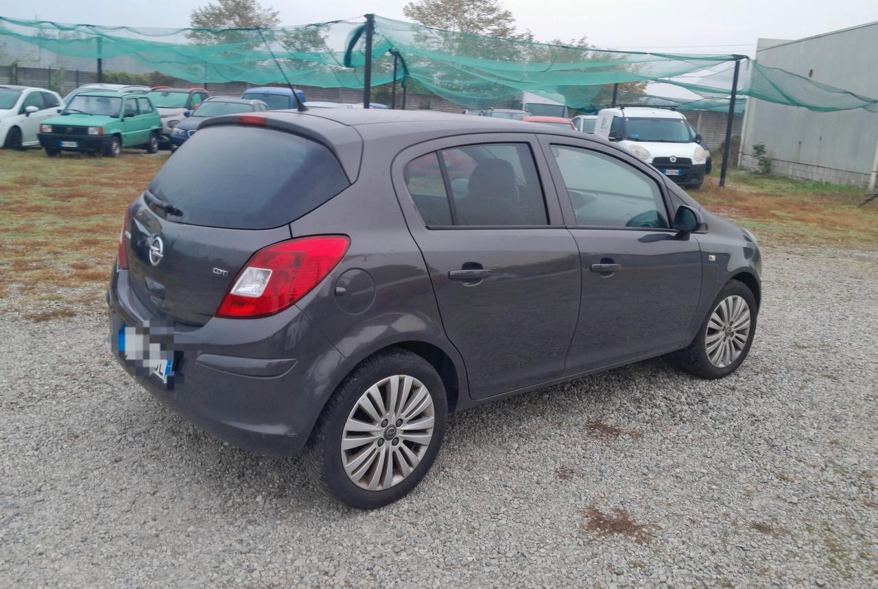 Opel Corsa 1.3 CDTI MOTORE FUSO