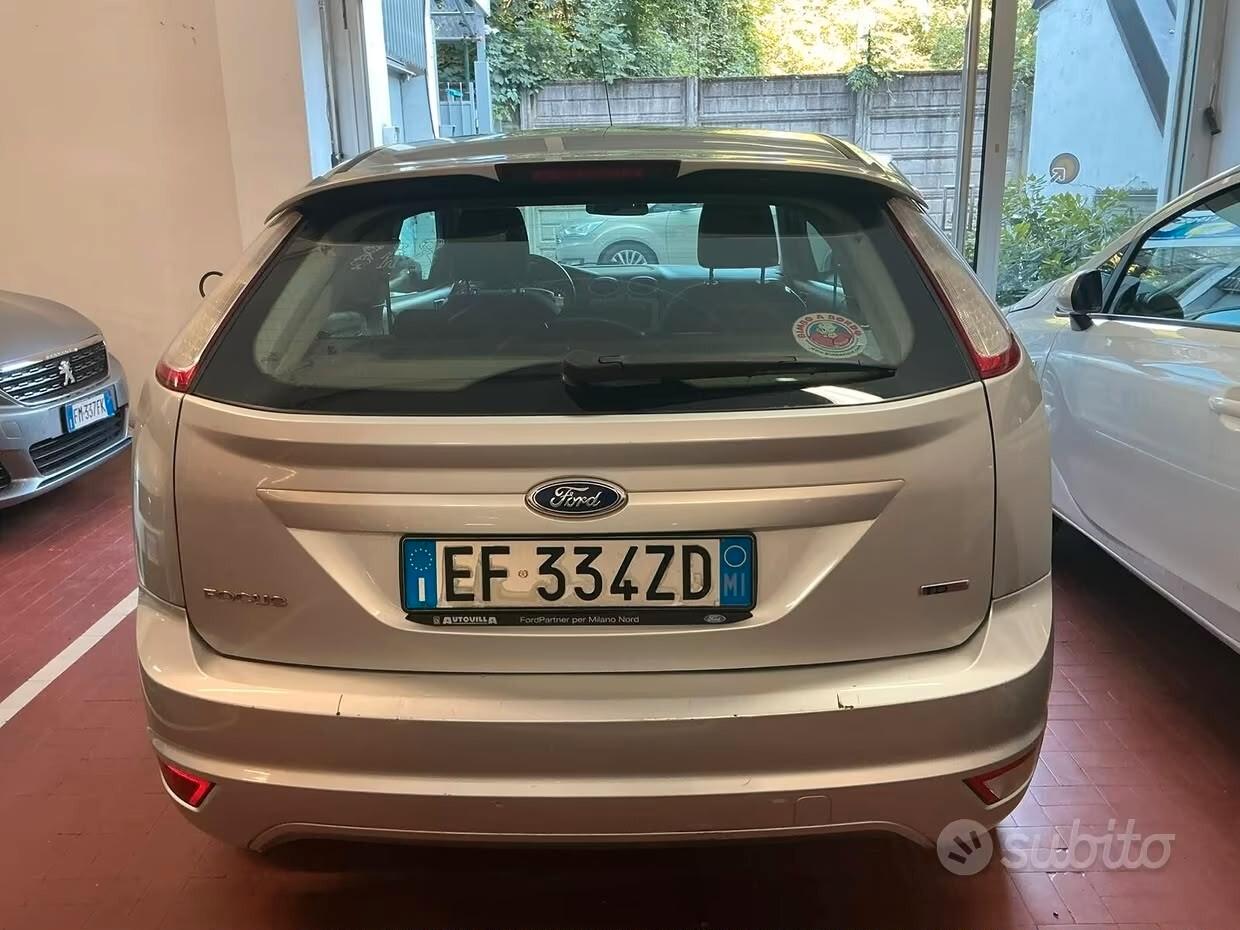 Ford Focus 1.6 TDCi (110CV) 3p. Ikon DPF 2011