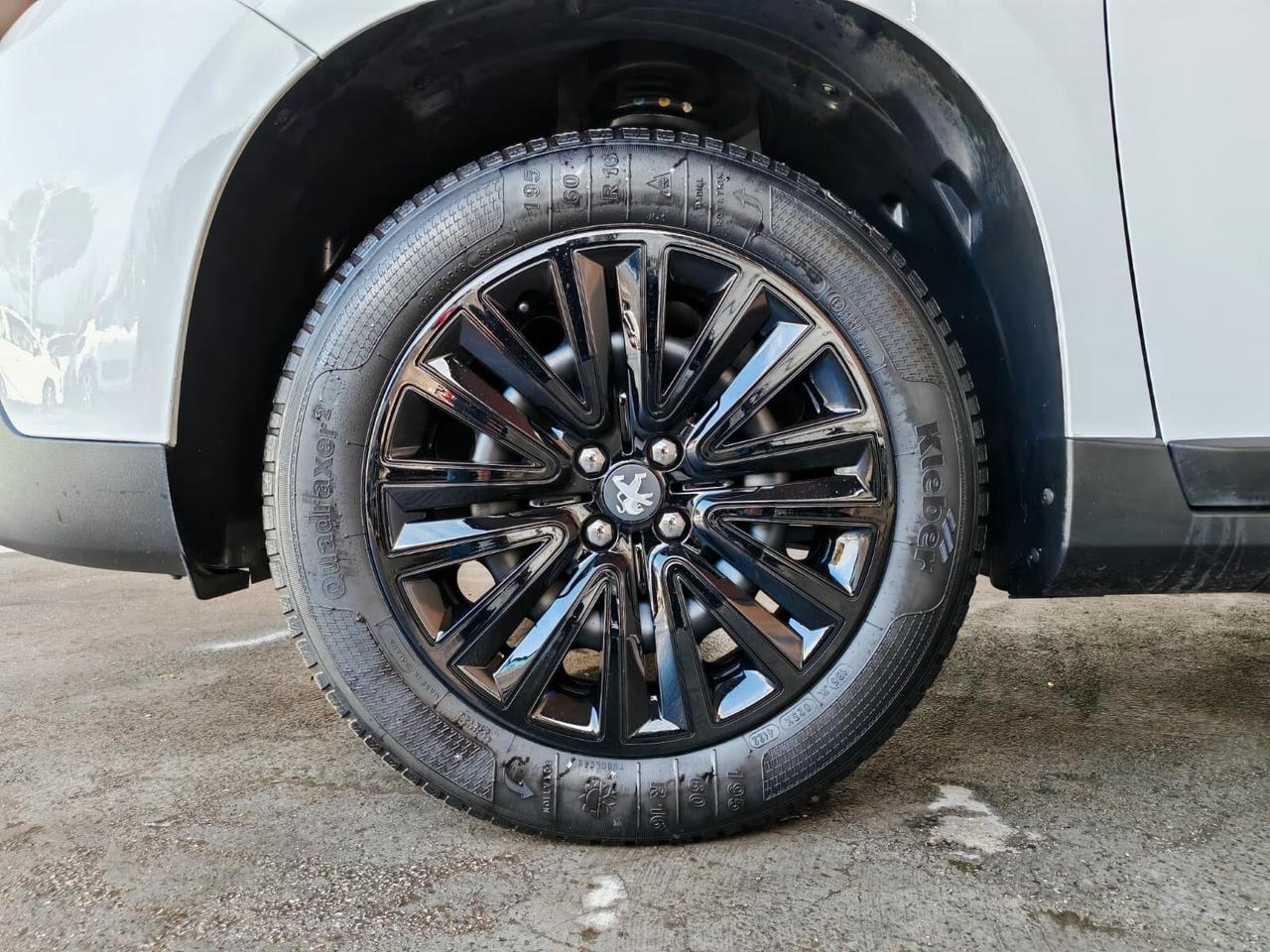 Peugeot 2008 PureTech 82 Allure