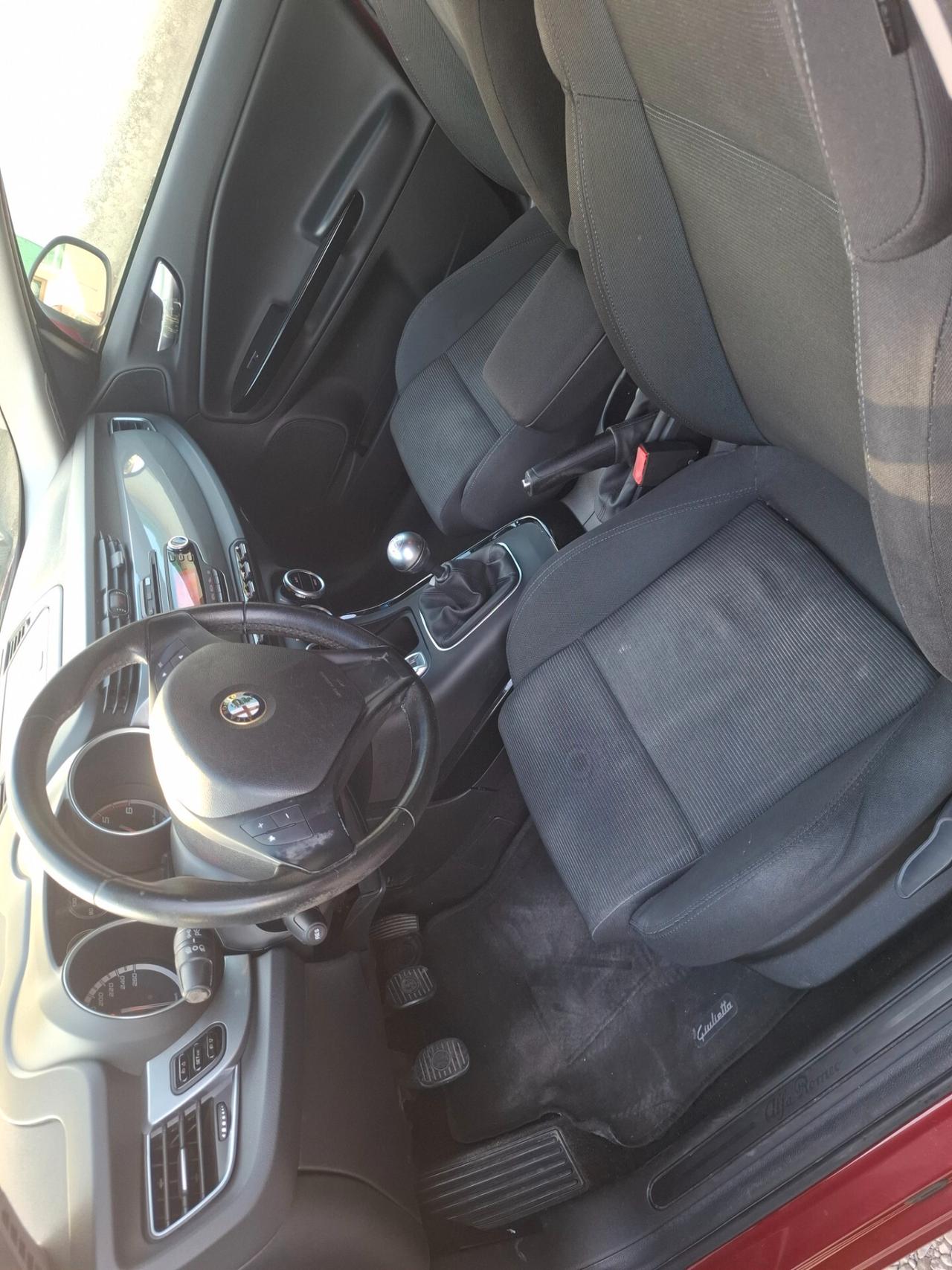 Alfa Romeo Giulietta 1.6 JTDm-2 105 CV Progression