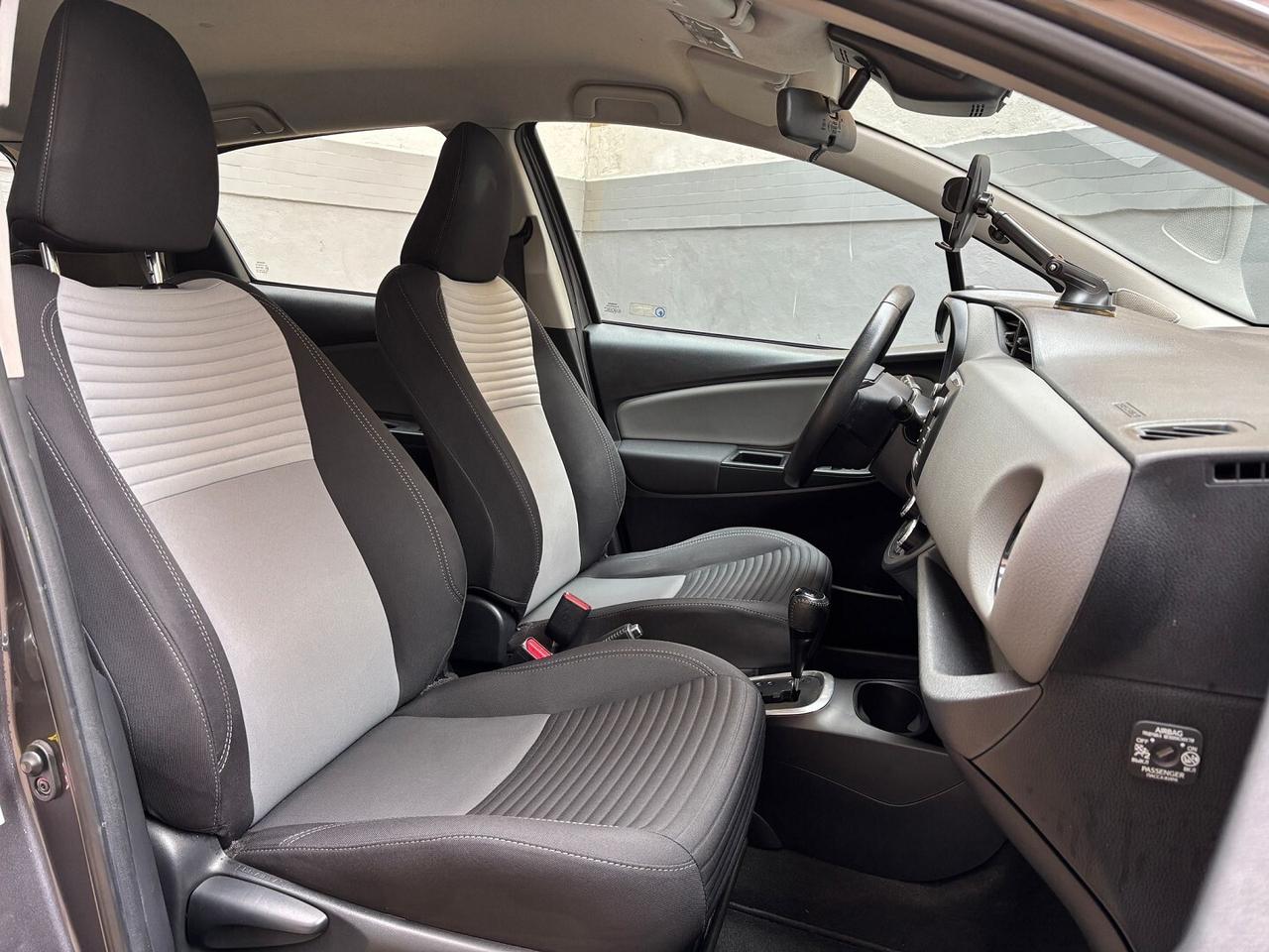 Toyota Yaris 1.5 hybrid NO VINCOLO FINANZIAMENTO