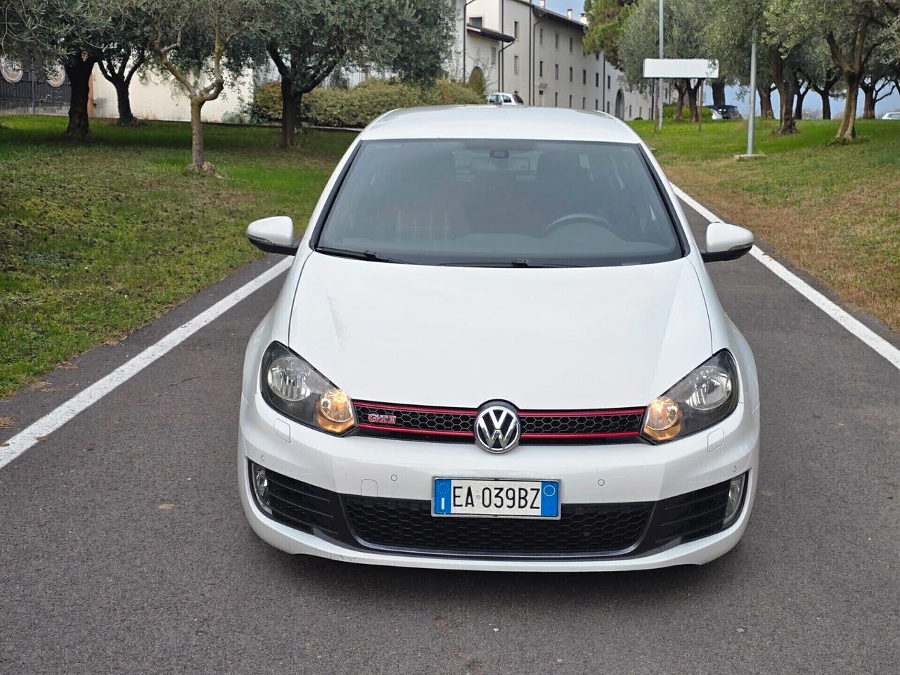 Volkswagen Golf GTI 2.0 BENZINA UNICO PROPRIETARIO ANNO 12/2009