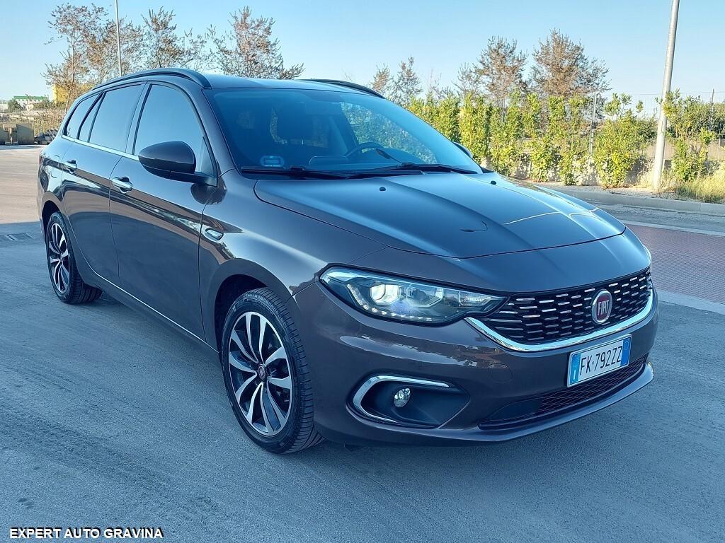 FIAT TIPO LOUNGE 1.6cc SUPER ACCESSORIATA