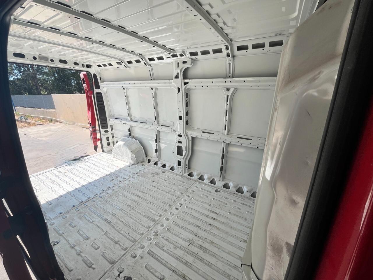 Peugeot Boxer 333 L3 H2 140 CV – Furgone – 2021 – 101.000 km