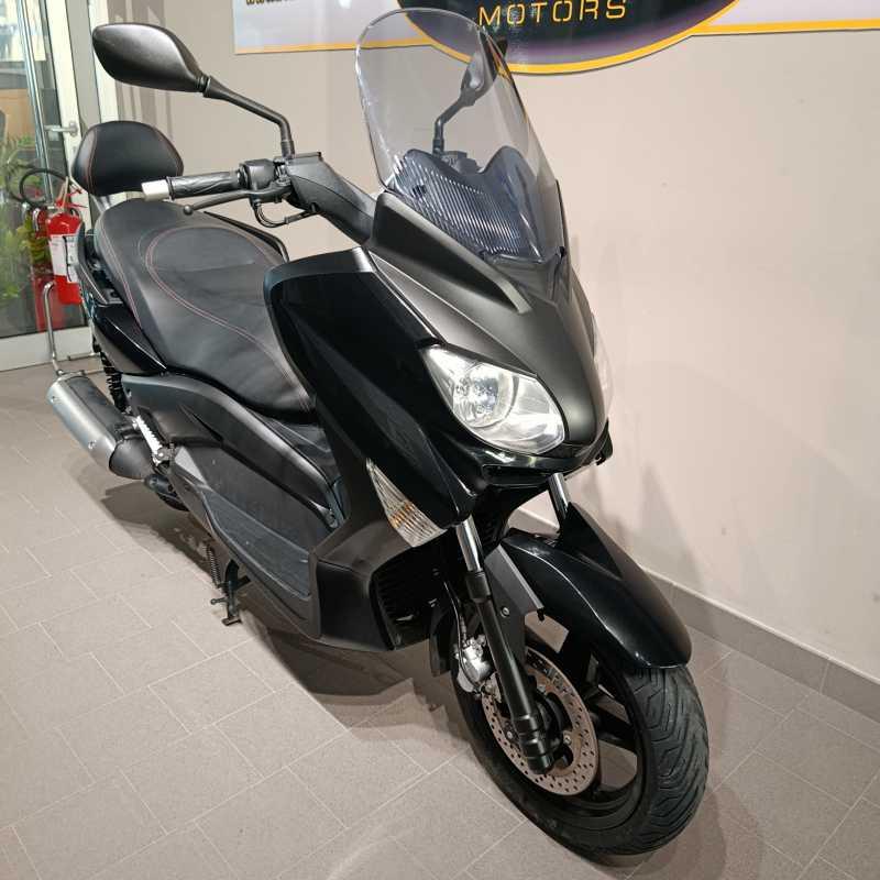 Yamaha X-Max 250 - 2011