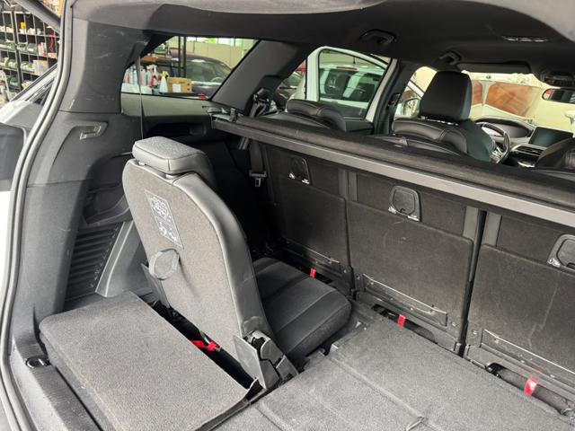 PEUGEOT 5008 BlueHDi 130 S&S EAT8 GT Line