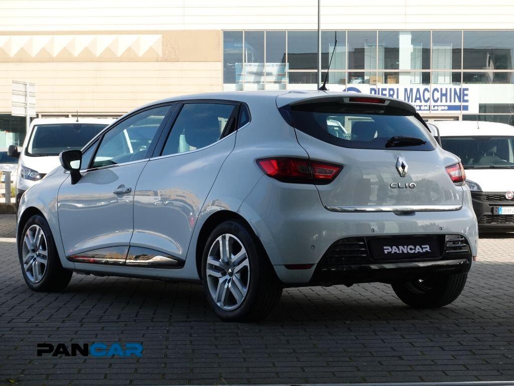 Renault Clio 1.2 75CV 5 porte Zen