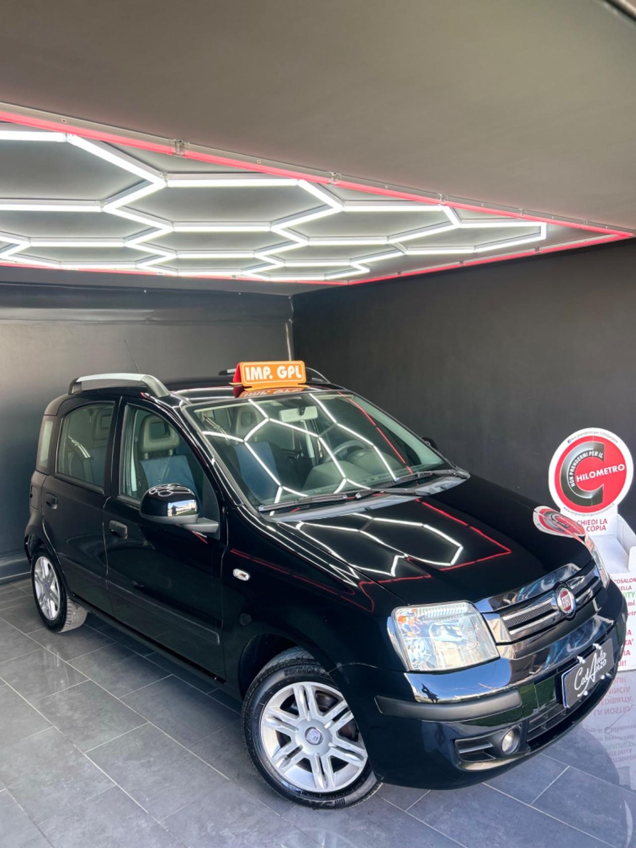 Fiat Panda 1.2 GPL Emotion Dynamic 2011