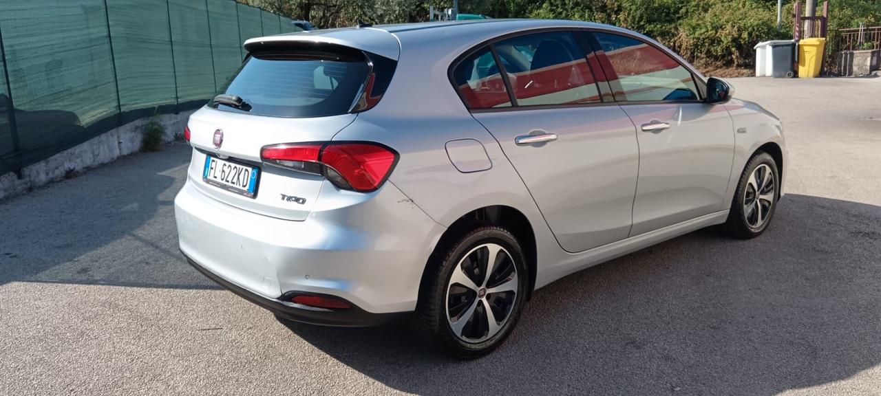 Fiat Tipo 1.6 Mjt S&S 5 porte Business