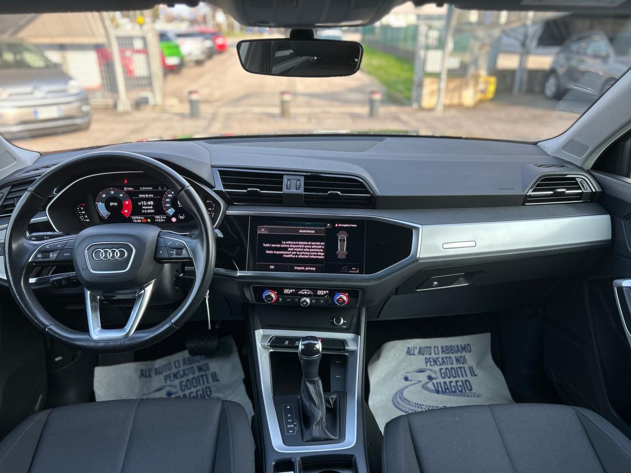 Audi Q3 35 2.0 tdi s-tronic