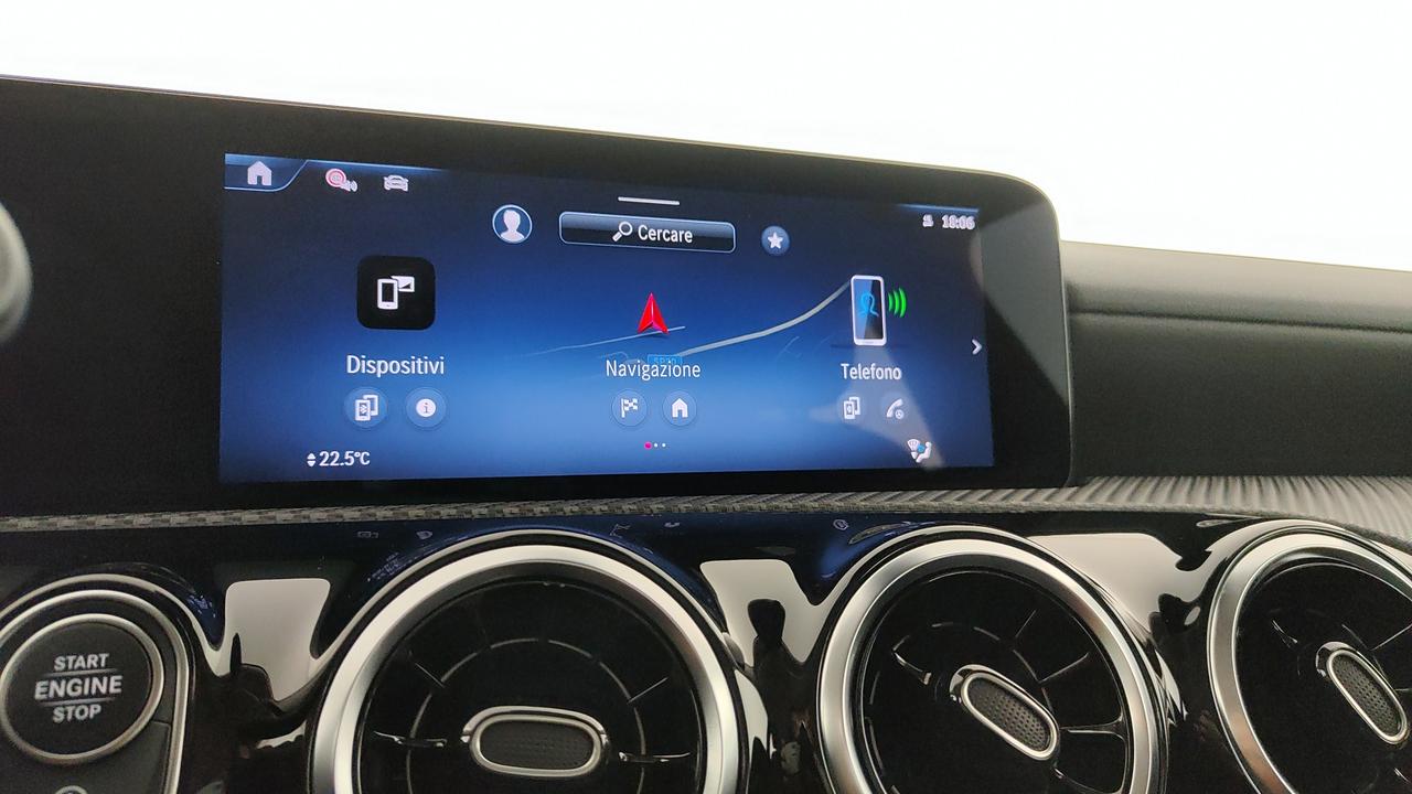 Mercedes-Benz CLA Shooting Brake 180 d Advanced auto