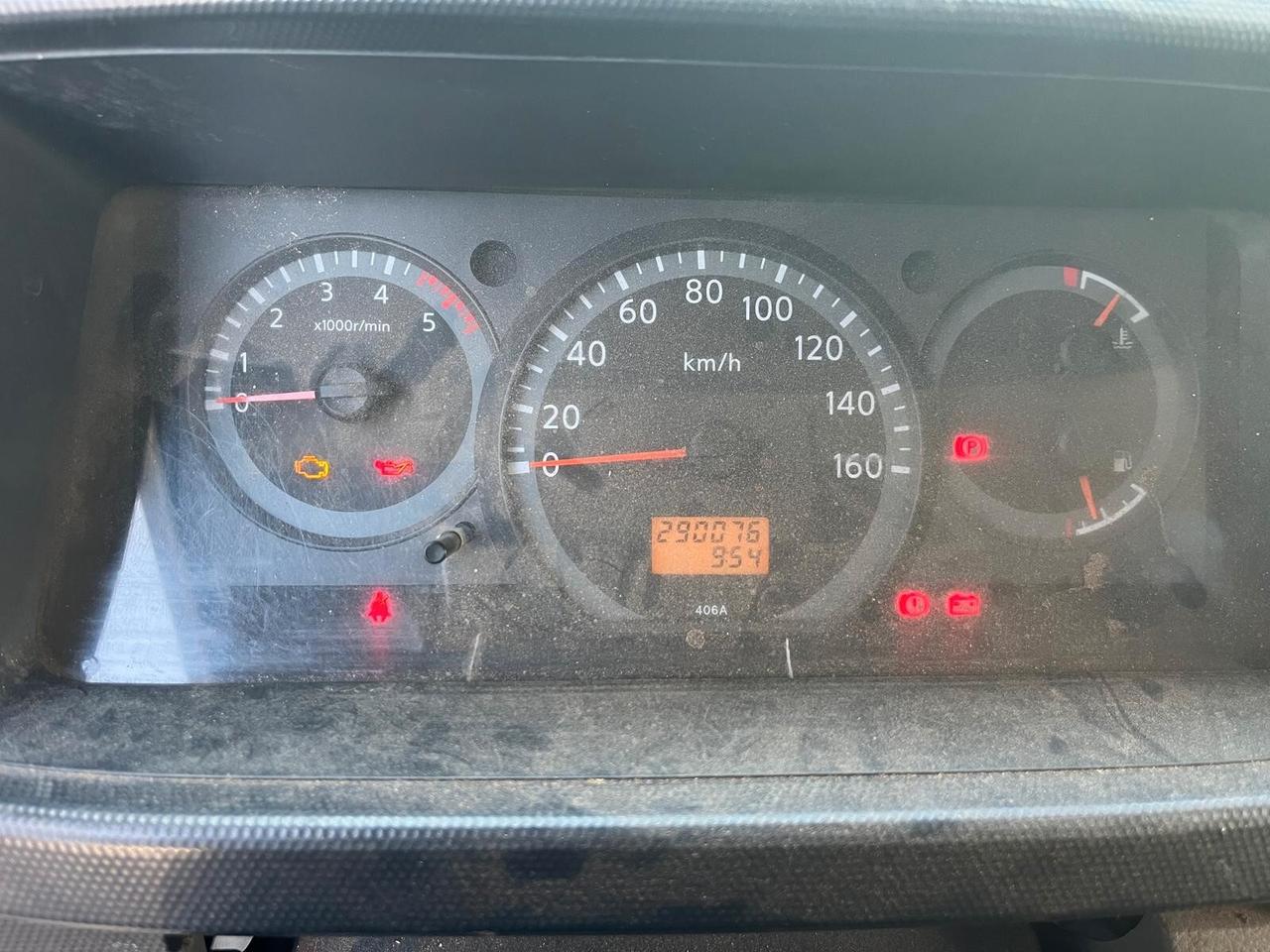Nissan Cabstar 35.13 2.5 dCi Cassone Ribaltabile Trilaterale [Solo commercianti]