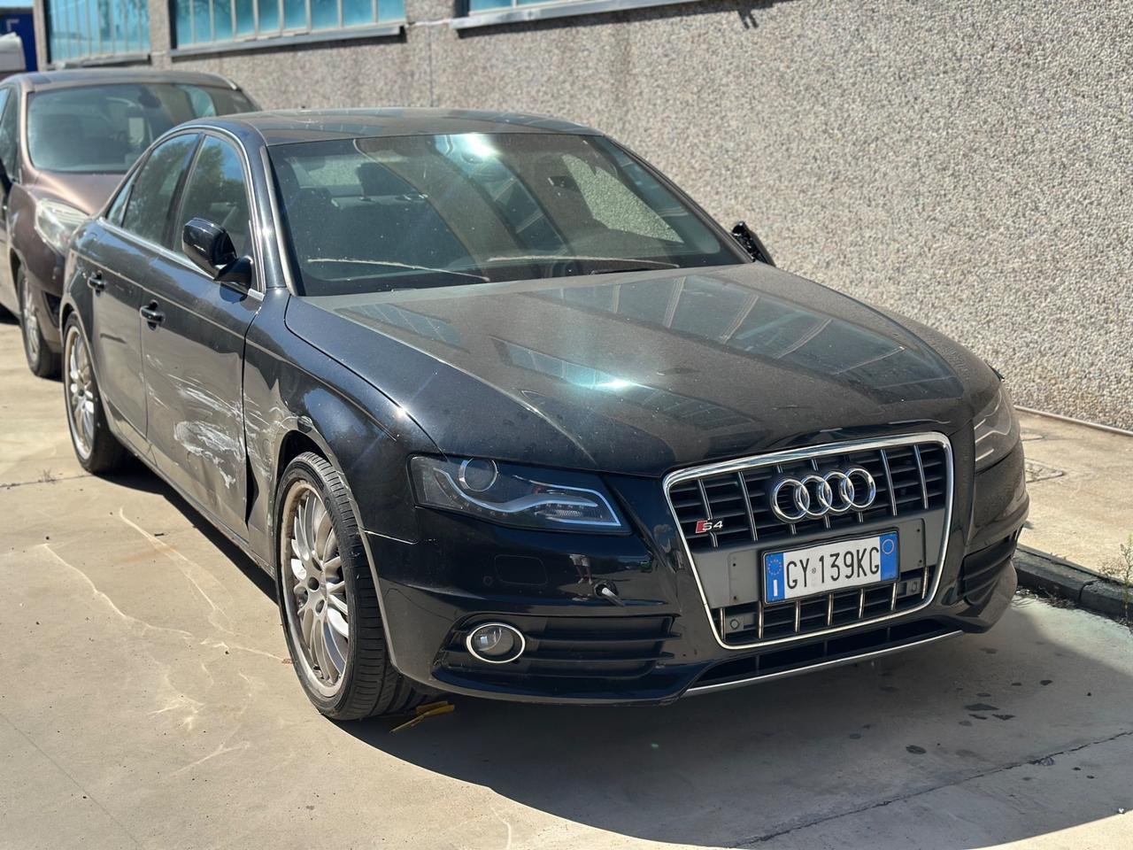 Audi A4 S4 3.0 V6 TFSI quattro S tronic