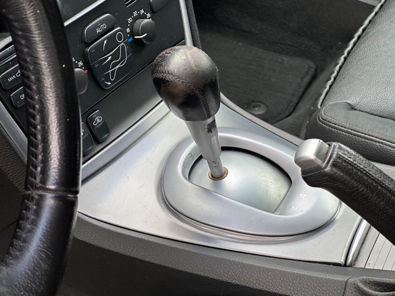 Volvo V70 2.4 D 20V (163CV) cat Momentum