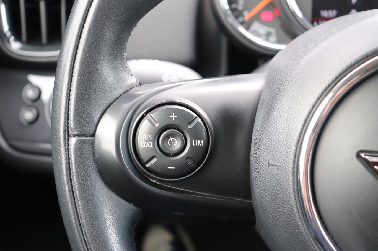 Mini Cooper D Countryman 2.0 Business Automatica