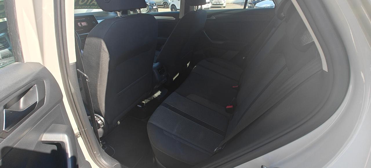 Volkswagen T-Roc 1.0 TSI Life