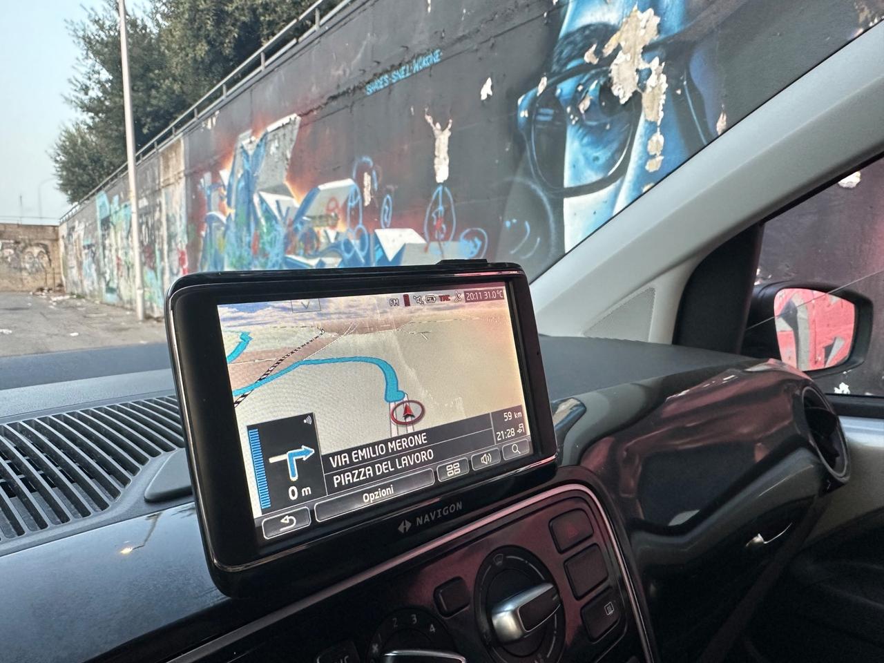 Volkswagen up! 1.0 75 CV 5p. high up