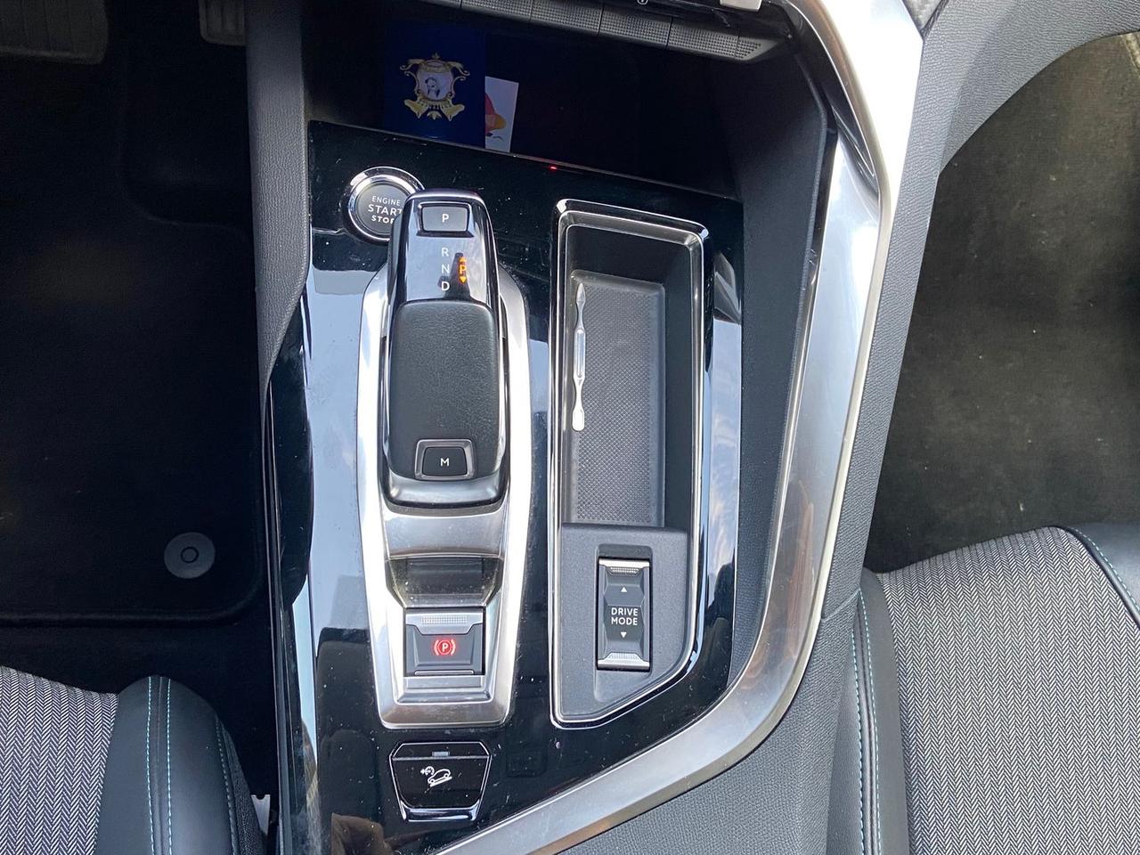 Peugeot 3008 Allure Pack 1.5 Blue HDI 130 #11985