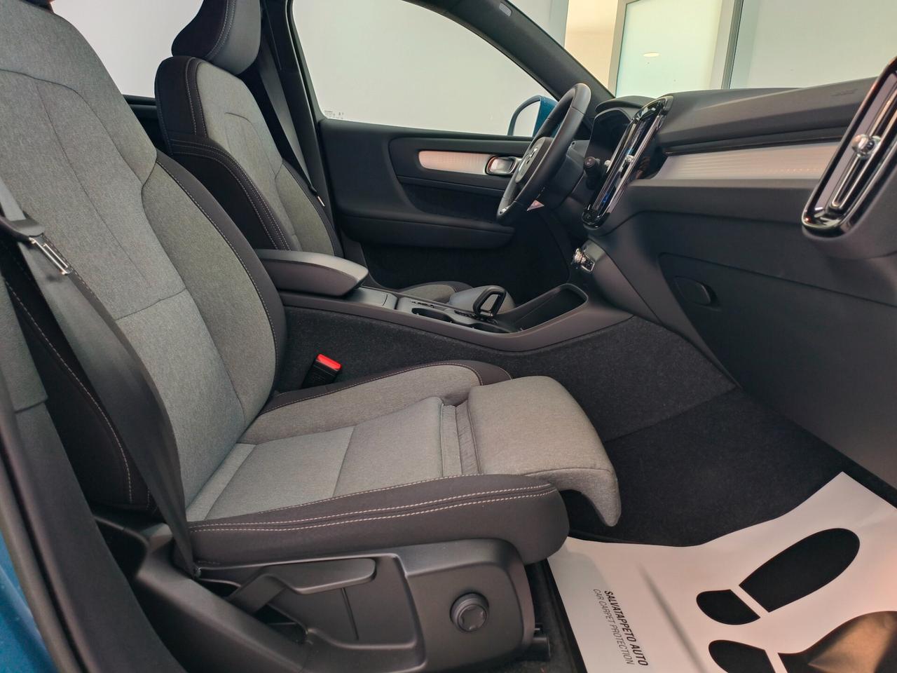 Volvo XC40 B3 automatico Core