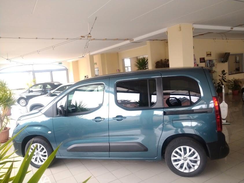 Fiat Doblo DOBLO' 4° serie COMBI 1.5 BlueHdi 100CV MT6 mod. Lounge *SENZA VINCOLO DI FINANZIAMENTO*