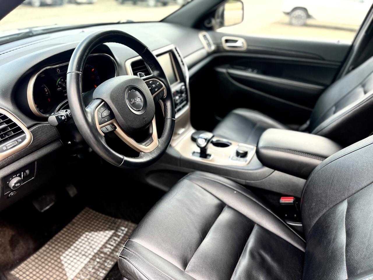 Jeep Grand Cherokee 3.0 V6(190cv)*NAVI*KEYLESS*GOMME NUOVE*SCHERMI POSTERIORI