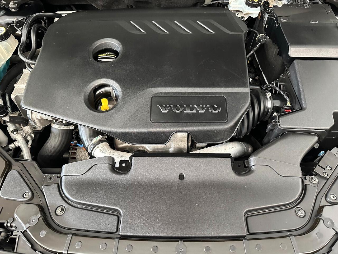 Volvo V40 1.6 D2 KINETIC - PER NEOPATENTATI