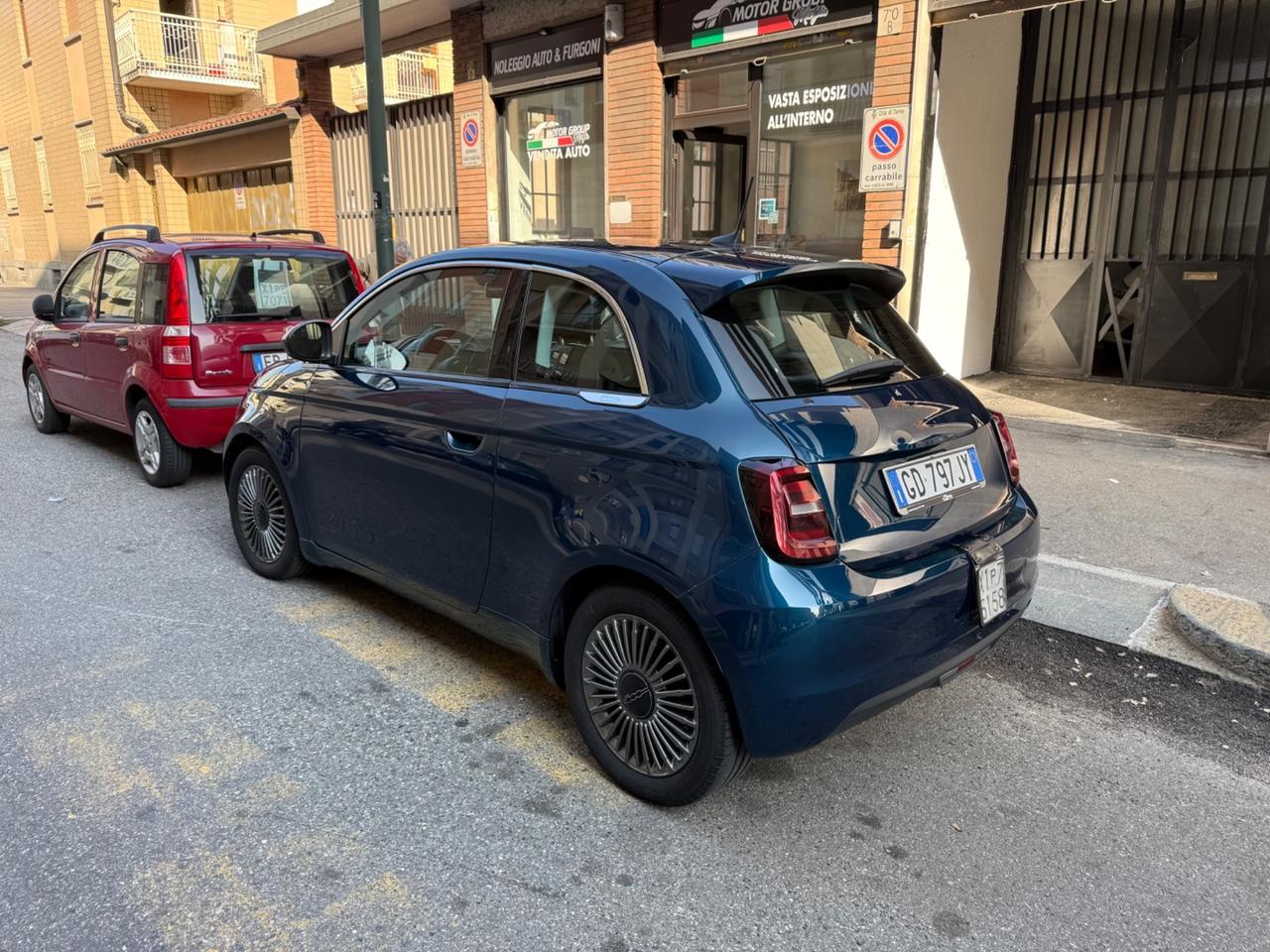 Fiat 500 500e Berlina 42 kWh Passion