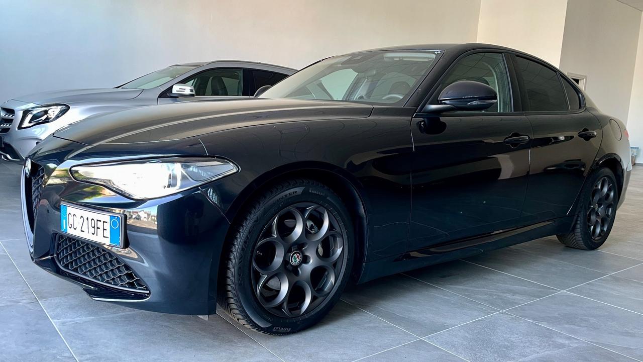ALFA ROMEO GIULIA 2.2 TURBODIESEL EXECUTIVE 160CV - FULL LED, CAR PLAY, CRUISE CONTROL