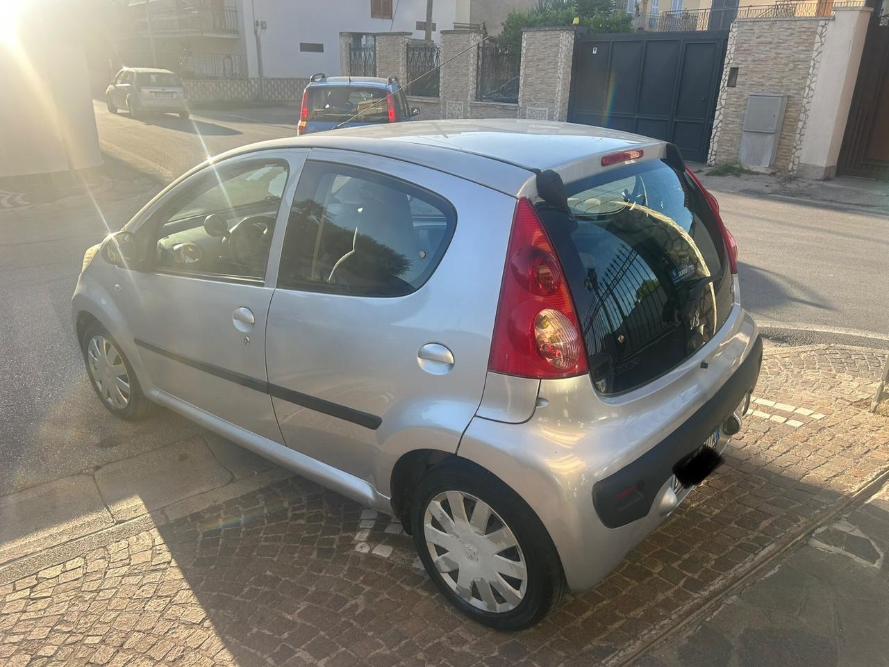 Peugeot 107 1.4 HDi 5p. Sweet Years