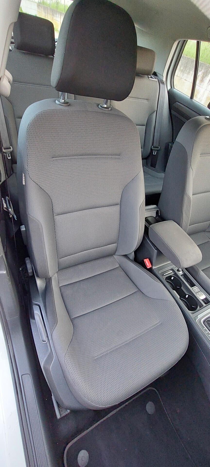 GOLF 7,5 CAMBIO AUTOMATICO DSG 1,5 METANO 130 CV NAVI TELEFONO SENSORI IMPECCABILE