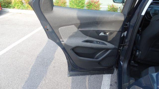 PEUGEOT 3008 BlueHDi 130 S&S Automatica "Business", Garanzia..