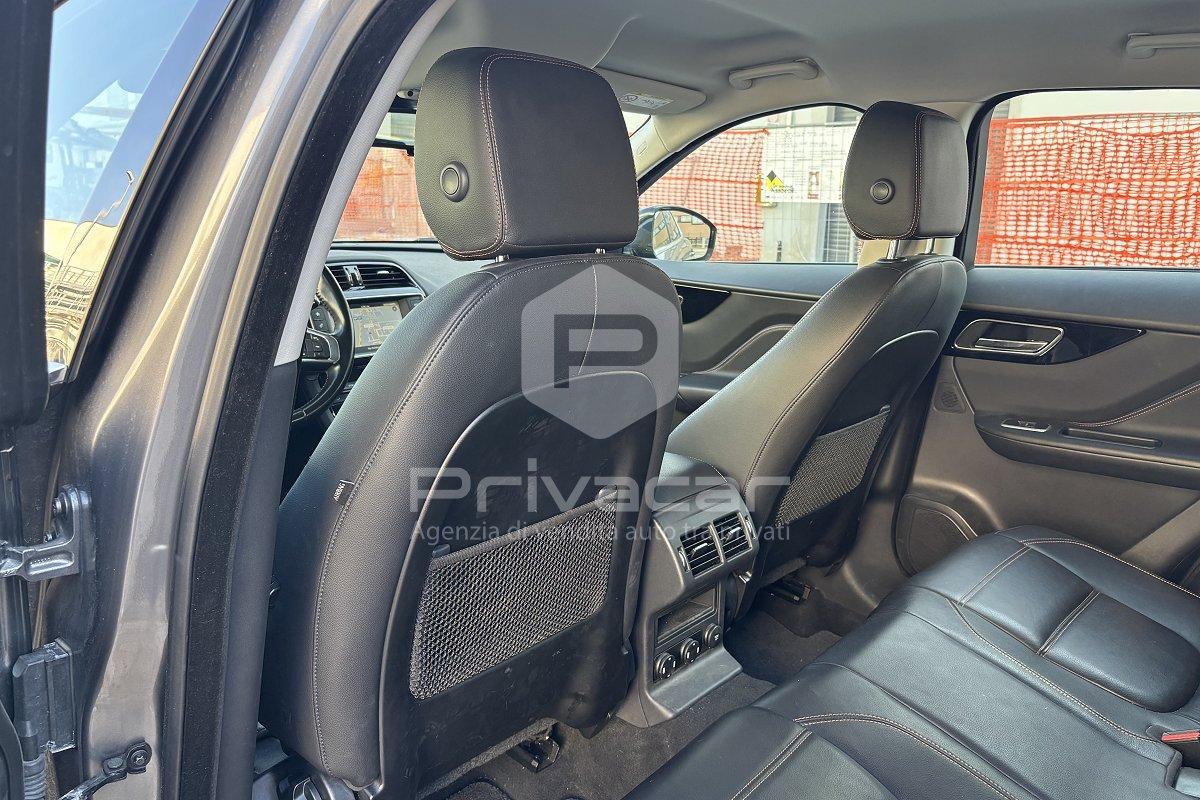 JAGUAR F-Pace 2.0 D 180 CV AWD aut. Portfolio