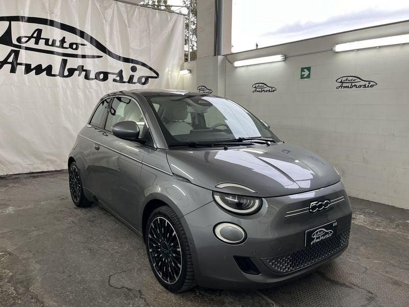 FIAT 500 500e Berlina 42 kWh La Prima TUA DA 149,00 EURO AL MESE