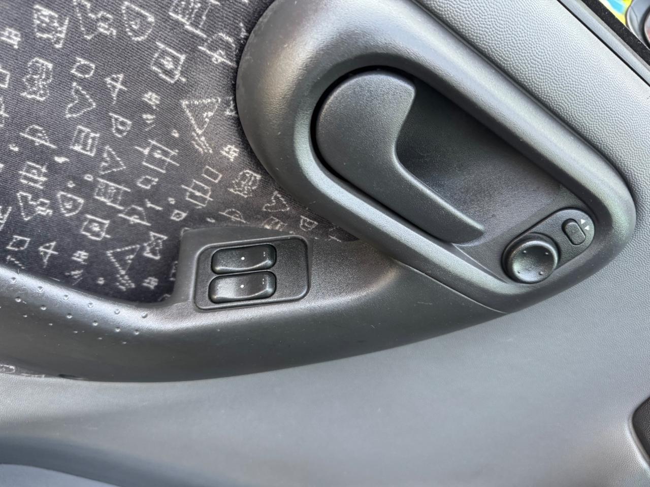Opel corsa tagliandata catena nuova neopatentati