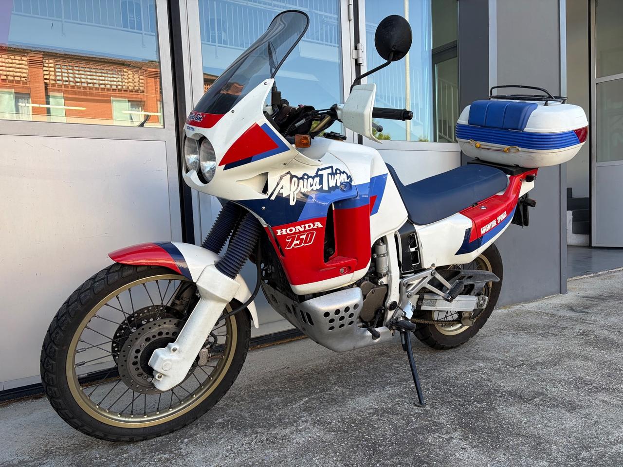 Honda Africa Twin XRV 750