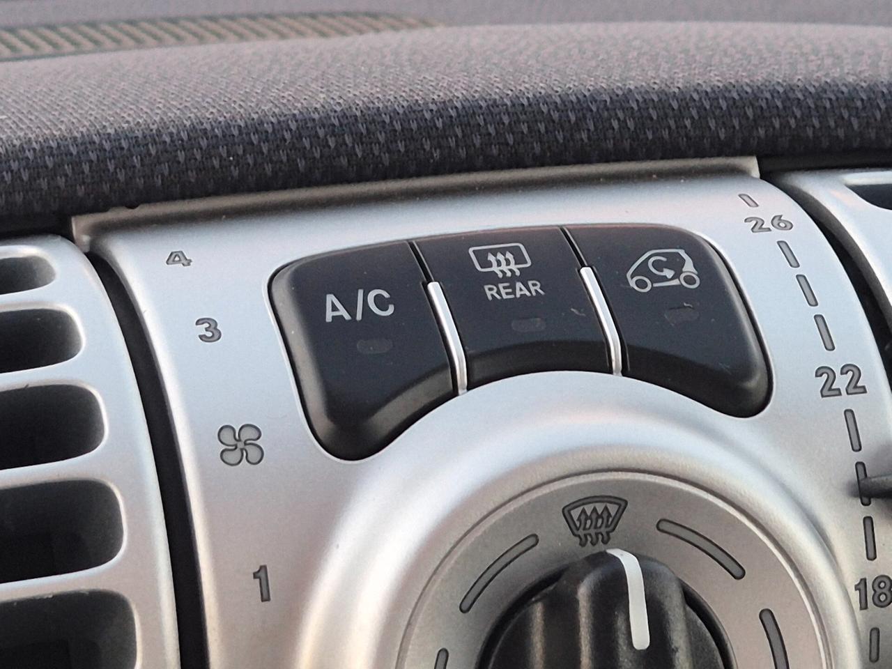 Smart ForTwo 1000 52 kW MHD coupé pulse