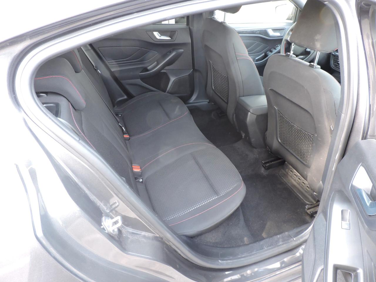 Ford Focus 1.0 EcoBoost Hybrid 125 CV 5p. ST-Line