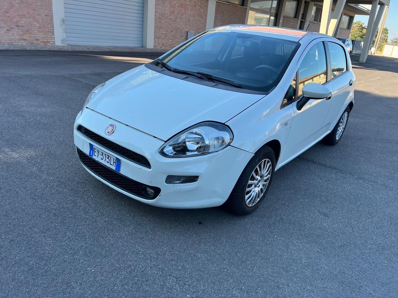 Fiat Punto 1.4 8V 5 porte Easypower Lounge- GPL-