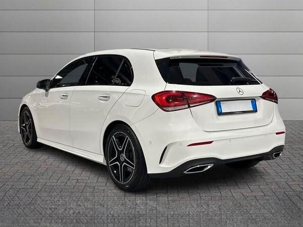 Mercedes-benz A 180d Premium AMG Night Edition Led Ambient