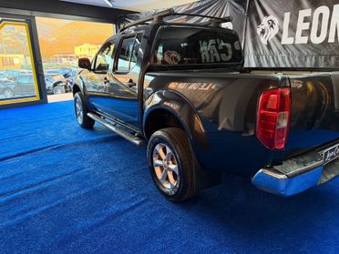 Nissan Navara 2.5 dCi 4 porte Double Cab 4x4