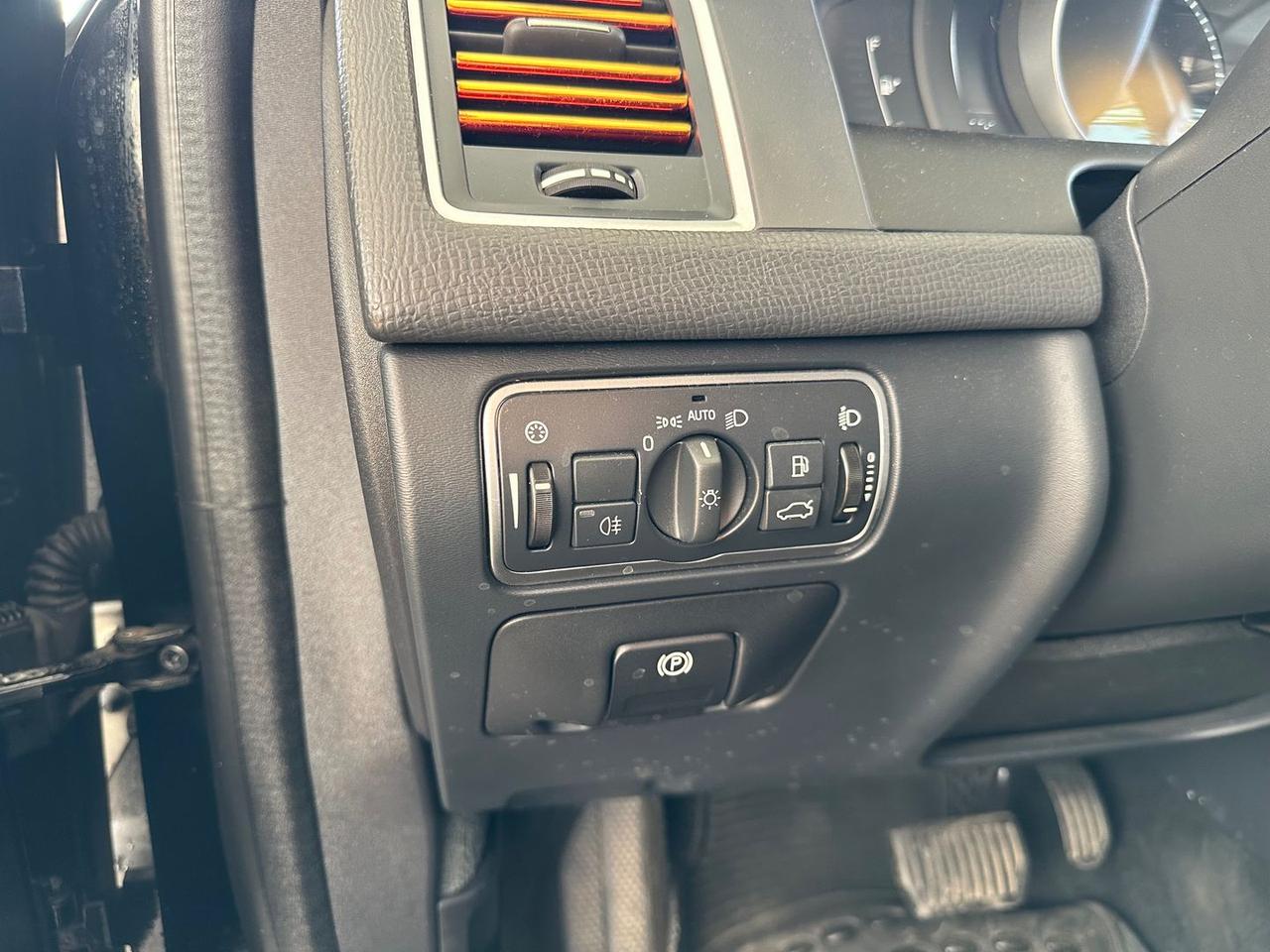 Volvo XC 60 Business Plus 2.0 D3 #7441