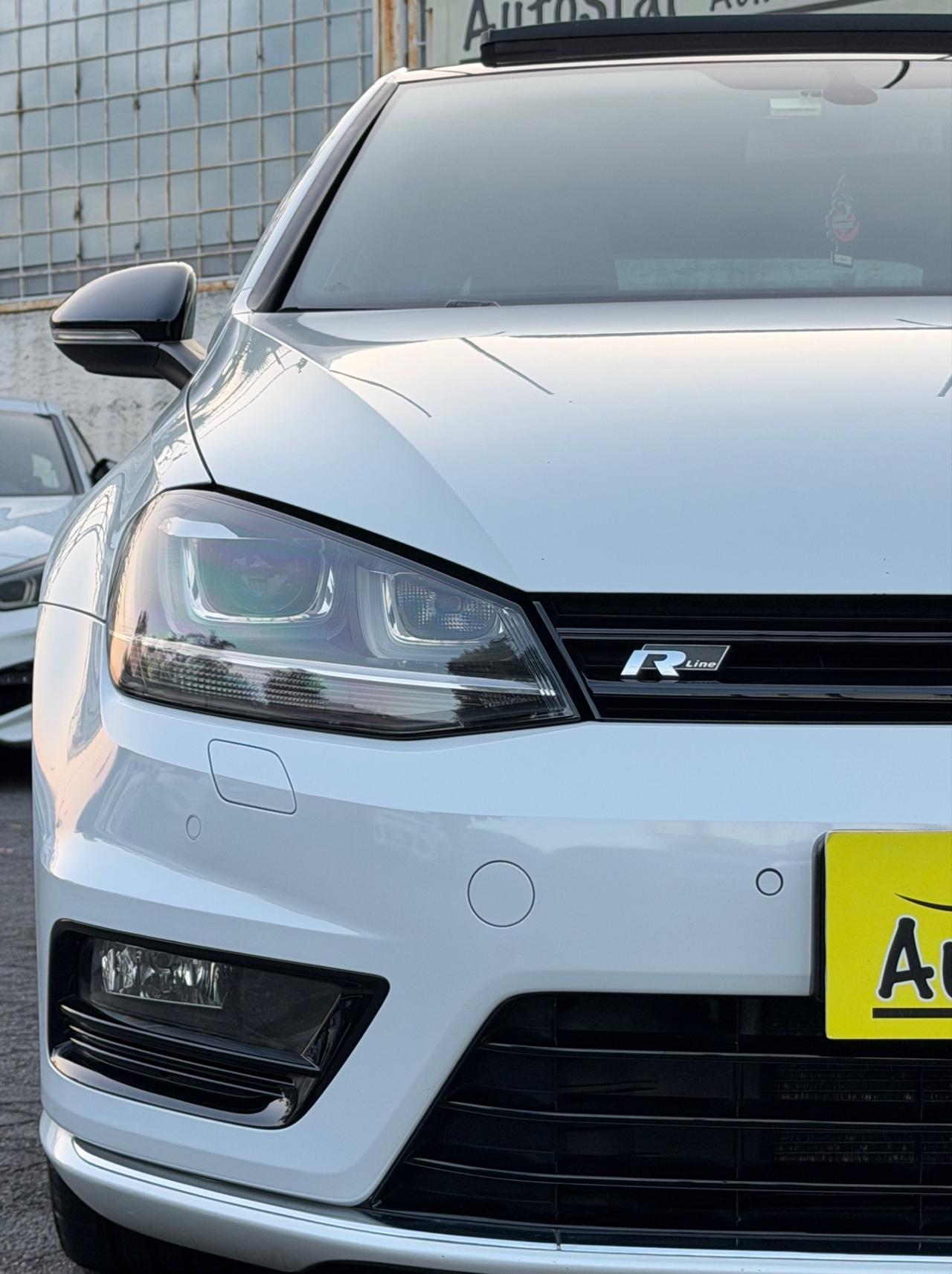 Volkswagen Golf 7 2.0 TDI 150CV R-LINE