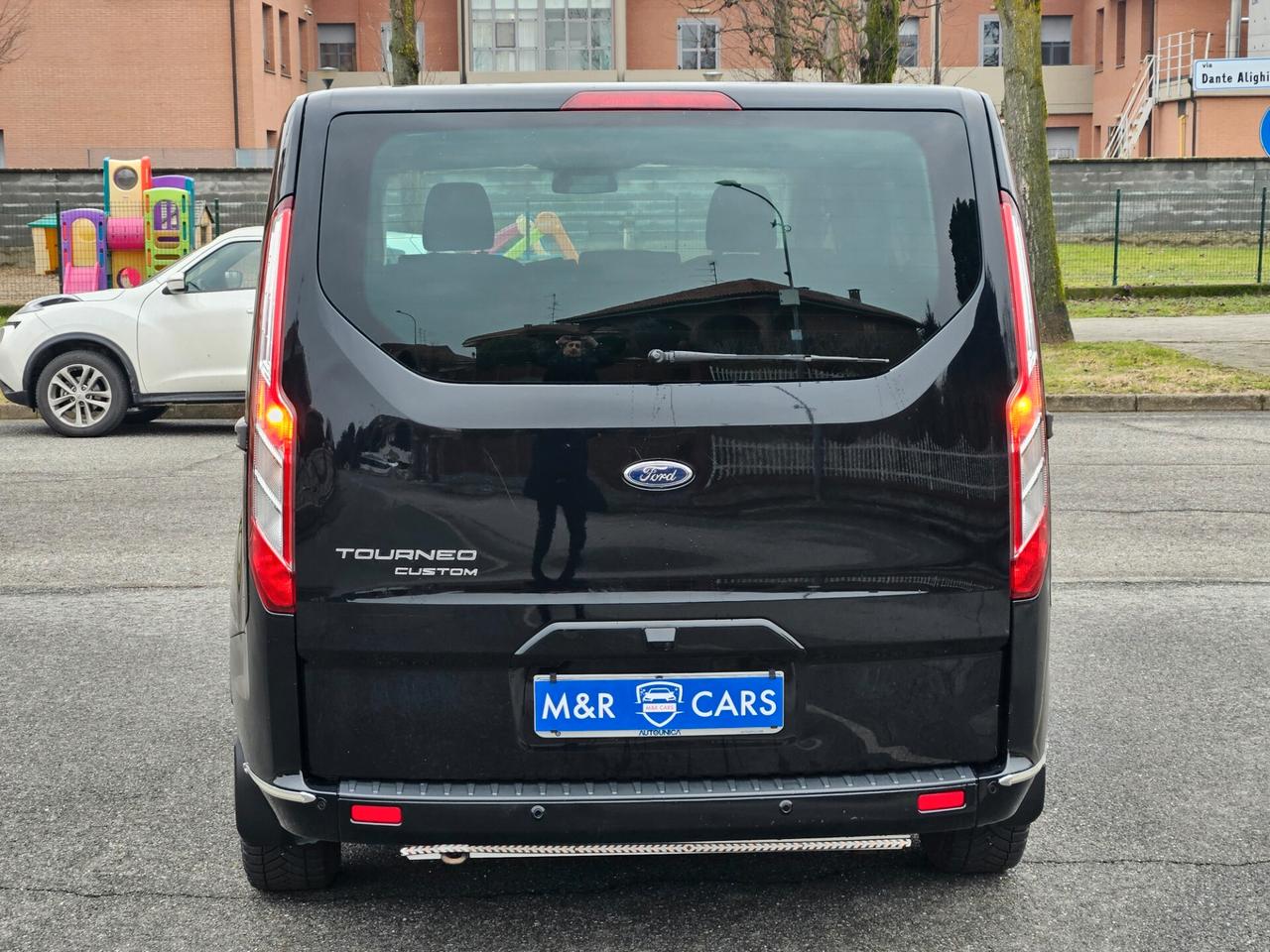 Ford Tourneo Custom 2.0 TDCi 130CV 8POSTI