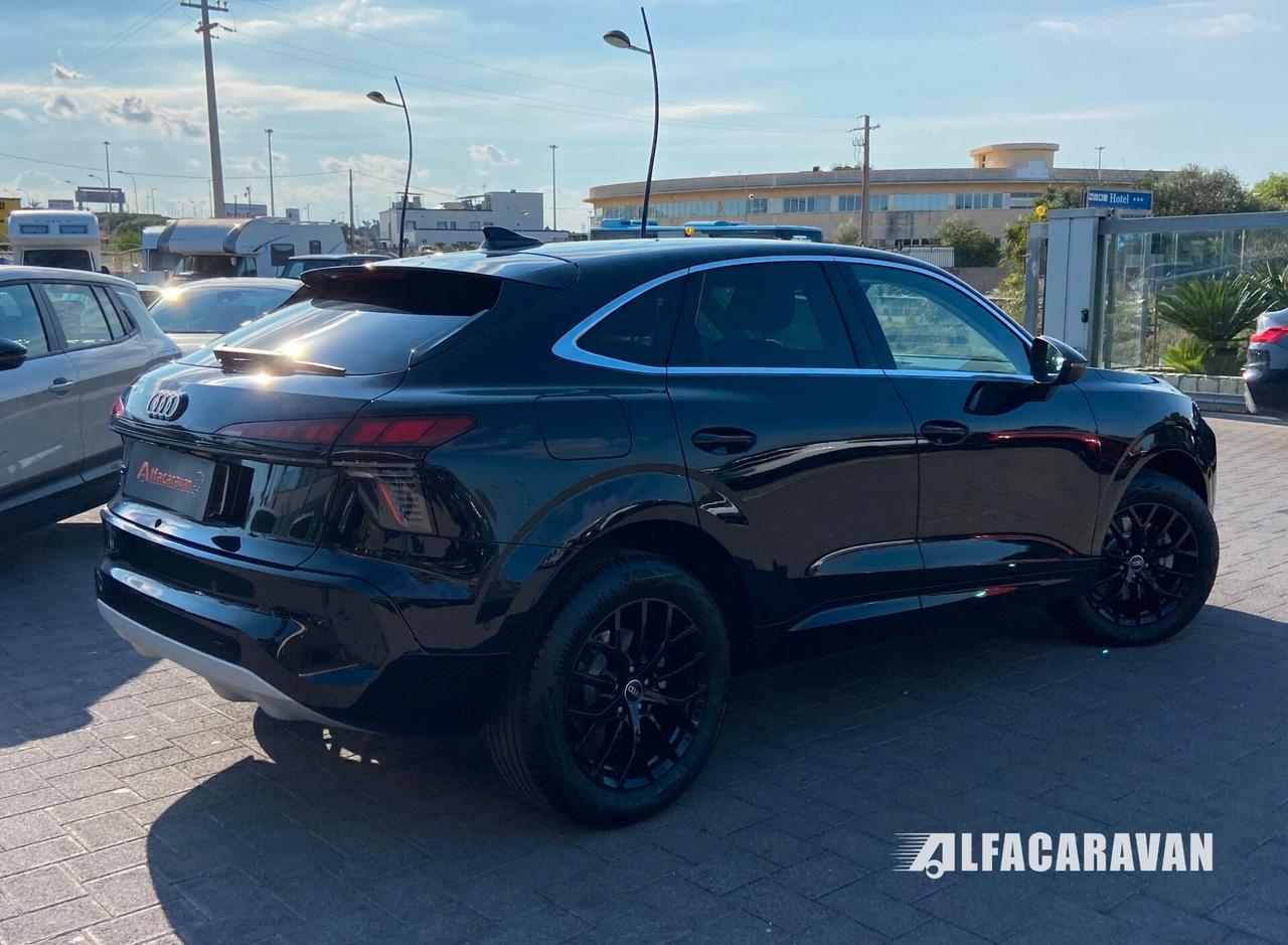 Audi Q3 Sportback 2.0 tdi Business Advanced 150cv s-tronic KM 0