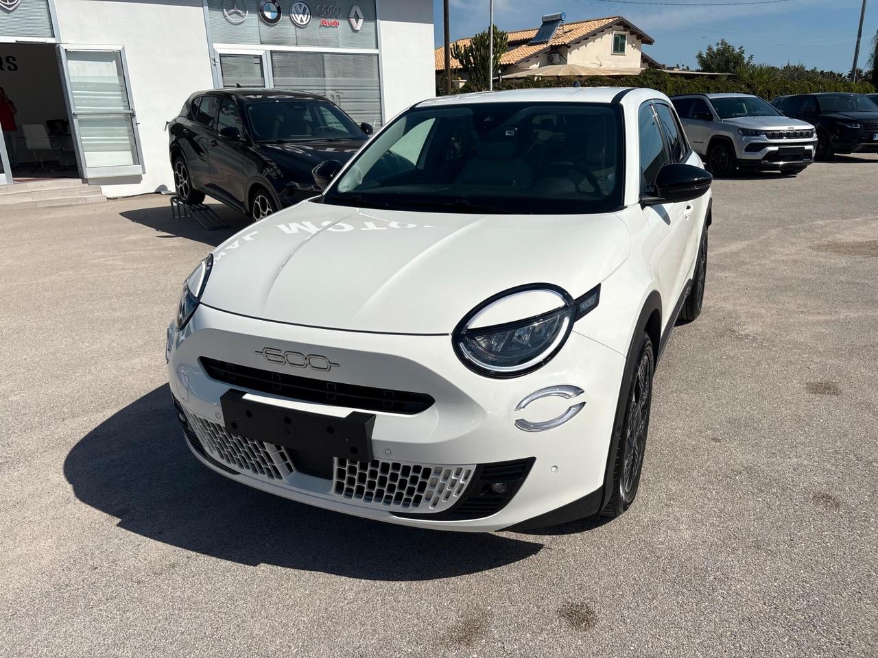 Fiat 600 Hybrid 100 CV DCT MHEV La Prima