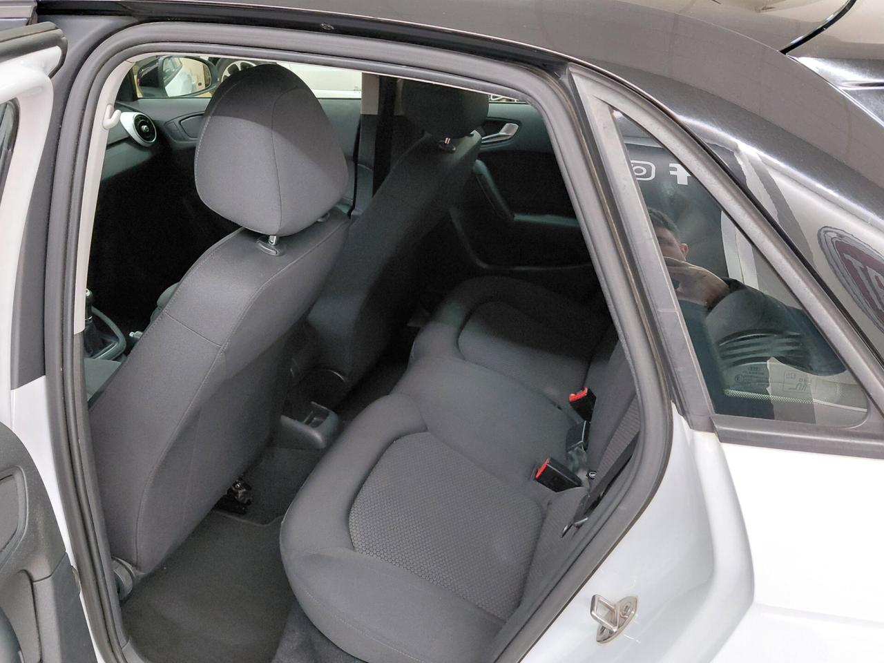 Audi A1 SPB 1.6 TDI S line edition