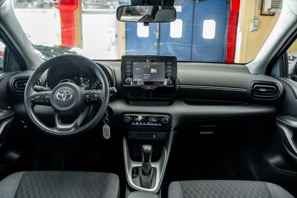 TOYOTA Yaris 1.5 Hybrid 5 porte Active