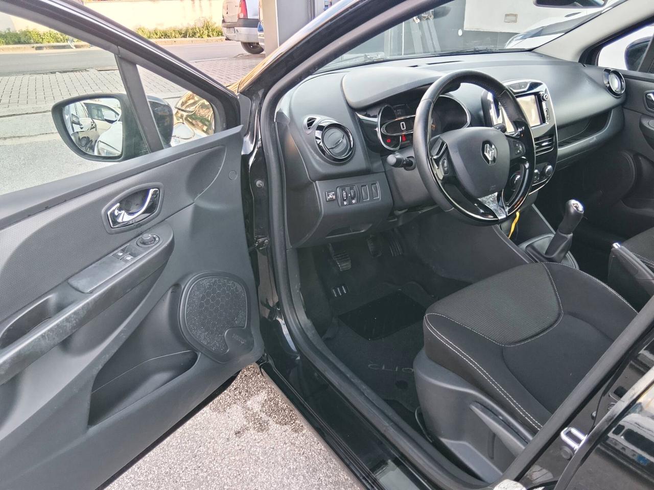 Renault Clio 1.2 GPL 90K KM!